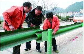 �����o�ڰ��c����֮�g��朽�