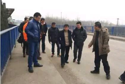 公路波形護欄安全檢查中