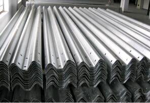 波形護欄板在我們的日常出行的意義