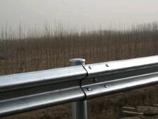 精恒波形護欄板