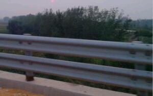 嚴格控制高速公路波形護欄質量保障