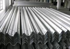 波形護欄板一噸鋪多少米