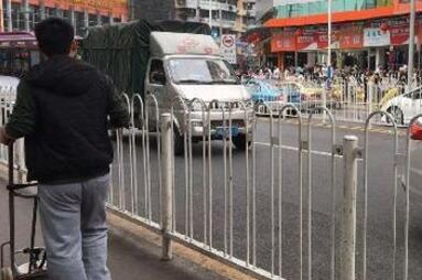 市民擔心護欄過高易致人命