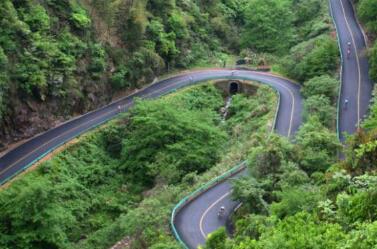 波形護欄交通設施安裝