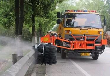 熱鍍鋅波形護欄板清洗