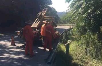 交通波形護欄安全隱患整治